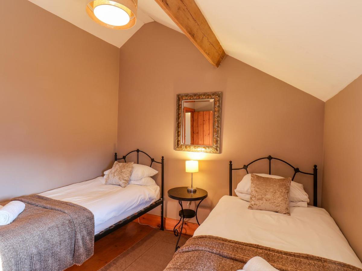 Hayloft Cottage Staintondale Extérieur photo