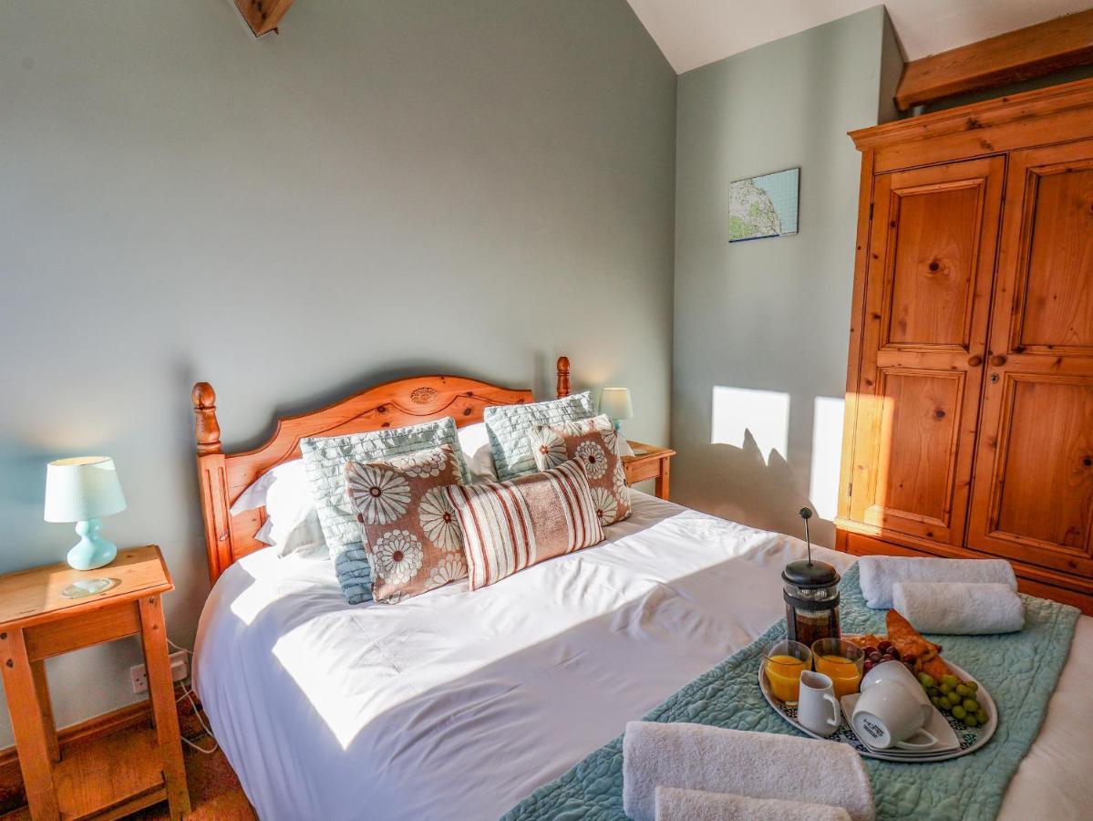 Hayloft Cottage Staintondale Extérieur photo